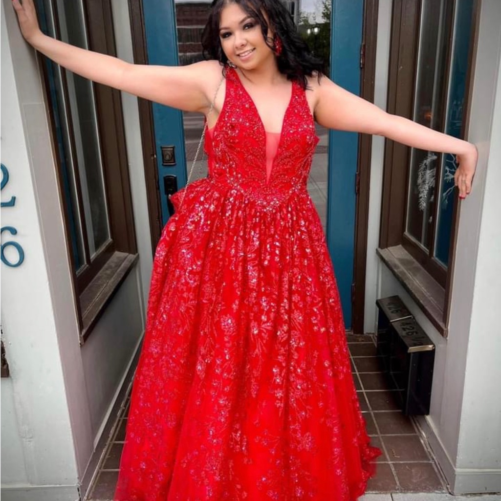 Gorgeous Red Prom Dress